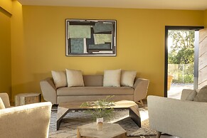 Les Regalia Hotel & SPA