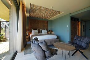 Les Regalia Hotel & SPA