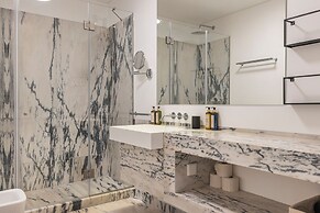 Ando Living Augusta House