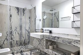 Ando Living Augusta House