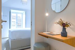 Ando Living Douradores House