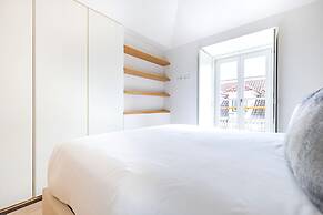 Ando Living Douradores House