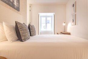 Ando Living Douradores House