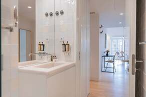 Ando Living Douradores House