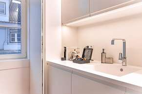 Ando Living Douradores House