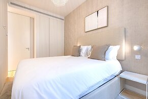 Ando Living Douradores House