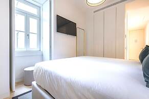 Ando Living Douradores House