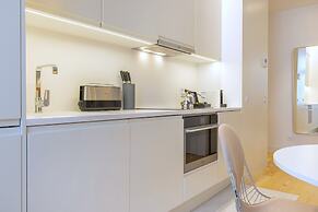 Ando Living Douradores House