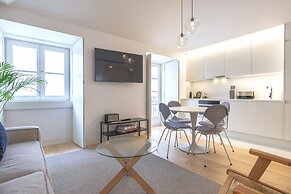 Ando Living Douradores House