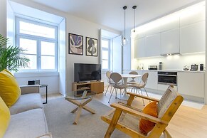 Ando Living Douradores House