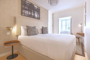 Ando Living Douradores House