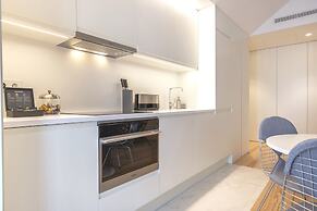 Ando Living Douradores House