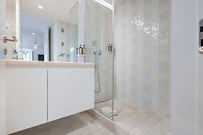 Ando Living Douradores House