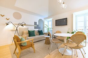 Ando Living Douradores House