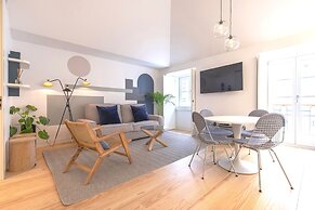 Ando Living Douradores House