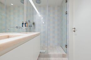 Ando Living Douradores House