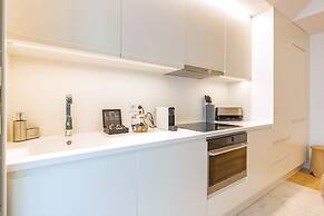 Ando Living Douradores House