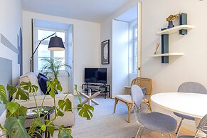 Ando Living Douradores House