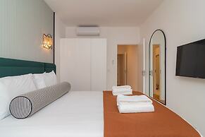 Ando Living Santa Justa 77 House