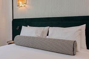 Ando Living Santa Justa 77 House