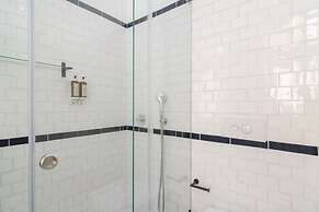 Ando Living Santa Justa 77 House