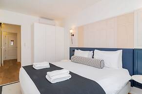 Ando Living Santa Justa 77 House