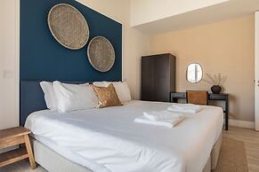 Ando Living Abrantes House