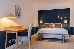 Ando Living Abrantes House