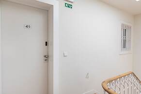 Ando Living Abrantes House