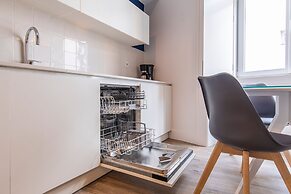 Ando Living Abrantes House