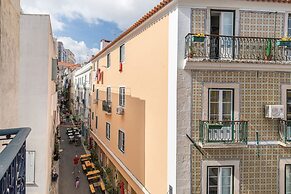 Ando Living Abrantes House