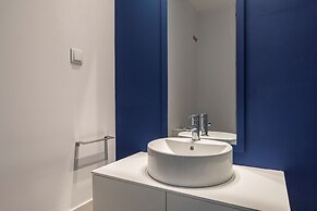 Ando Living Abrantes House