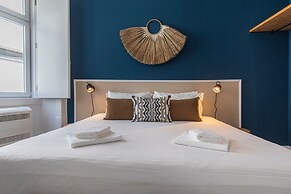 Ando Living Abrantes House