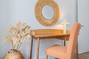 Ando Living Abrantes House