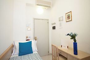 HOTEL COLA FRONTEMARE