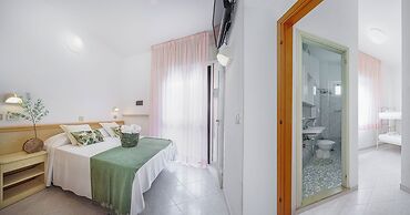 HOTEL COLA FRONTEMARE