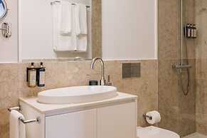 Ando Living Madalena House