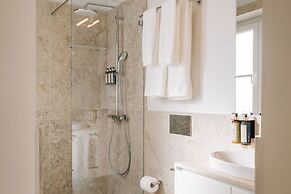 Ando Living Madalena House