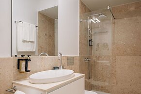 Ando Living Madalena House