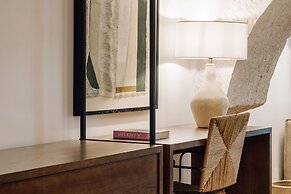 Ando Living Madalena House