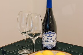 Ando Living Madalena House