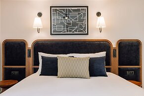 Ando Living Madalena House