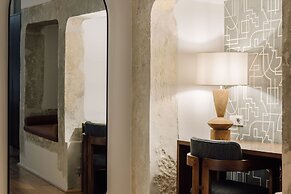 Ando Living Madalena House