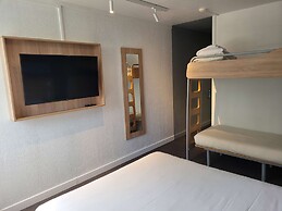 Kyriad Direct Lyon Nord - Dardilly