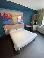 Kyriad Direct Lyon Nord - Dardilly