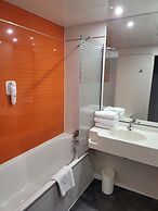 Kyriad Direct Lyon Nord - Dardilly