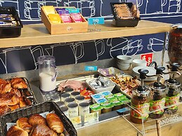 Kyriad Direct Lyon Nord - Dardilly