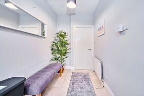 Dunluce Green - Portrush by the Sea