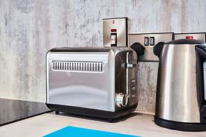 Dunluce Green - Portrush by the Sea