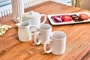 Dunluce Green - Portrush by the Sea